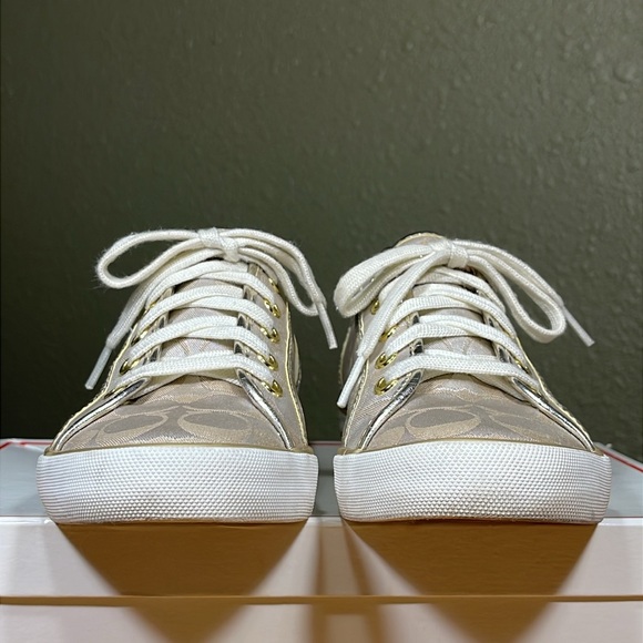 HTF COACH DEE POPPY DAISY C APPLIQUE SIGNATURE SNEAKERS - Picture 4 of 16